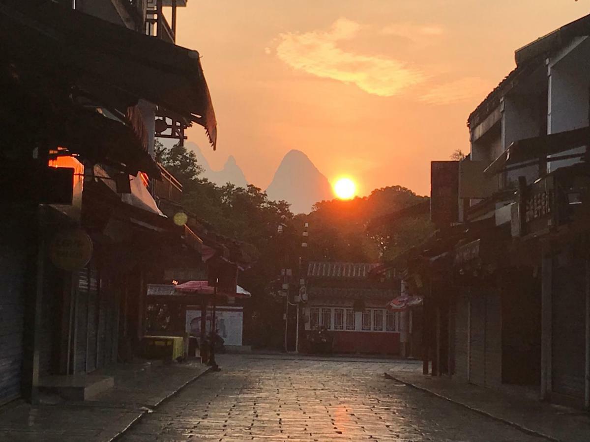 Monkey Jane'S Guesthouse Yangshuo Exterior foto